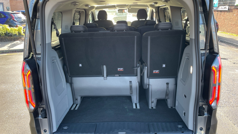 Ford Tourneo Custom 340 L1 Electric Rwd 160kW 65kWh H1 Titanium X 8 seater Auto